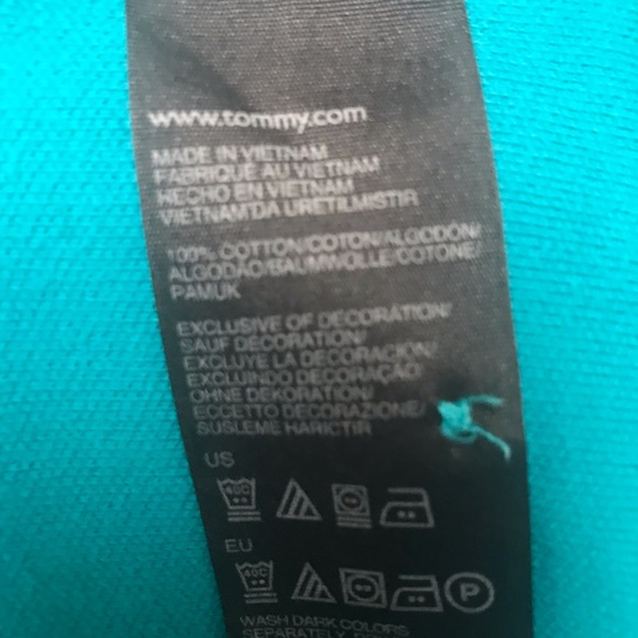 TOMMY HILFIGER Men’s Short Sleeve Knit Shirt - Picture 2 of 3